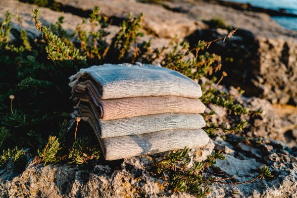 Strandtuch & Badetuch "Ecobain Rugged Towel" reddish orange – Bild 7